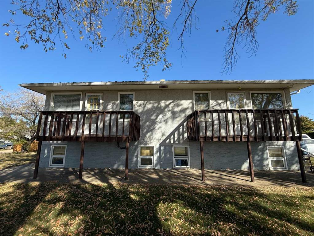 Picture of 3904 42 Street  , Ponoka Real Estate Listing