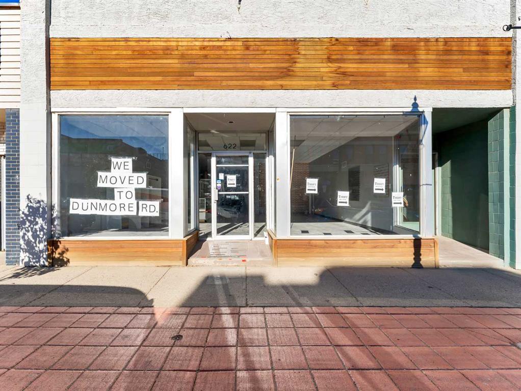 Picture of 622 3 Street SE, Medicine Hat Real Estate Listing