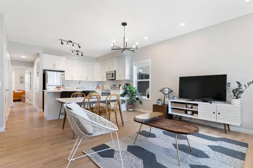 Picture of 1001, 250 Fireside View , Cochrane Real Estate Listing