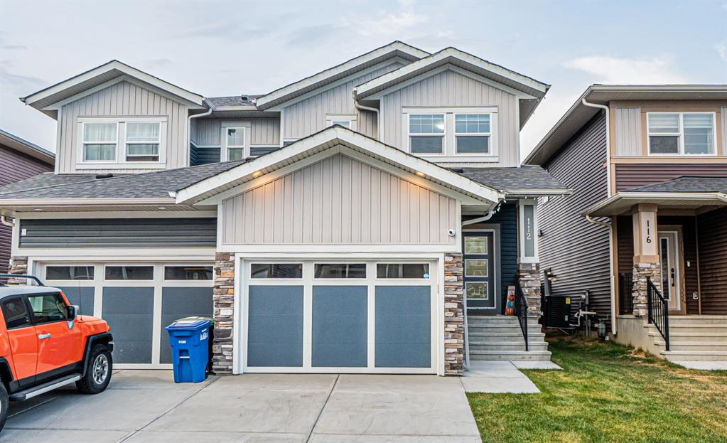 Picture of 112 Midtown Close SW, Airdrie Real Estate Listing