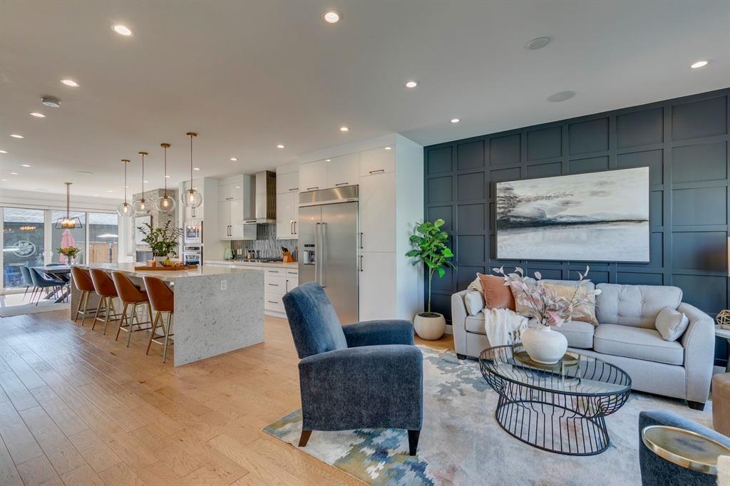 Picture of 449 26 Avenue NW, Calgary Real Estate Listing