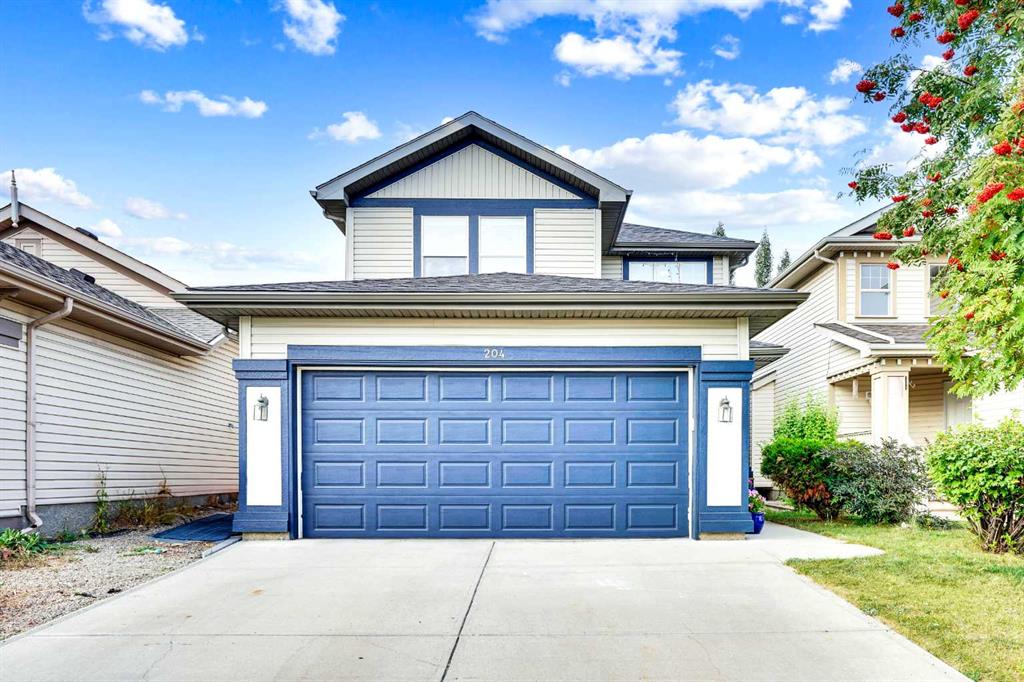 Picture of 204 Covehaven Gardens NE, Calgary Real Estate Listing