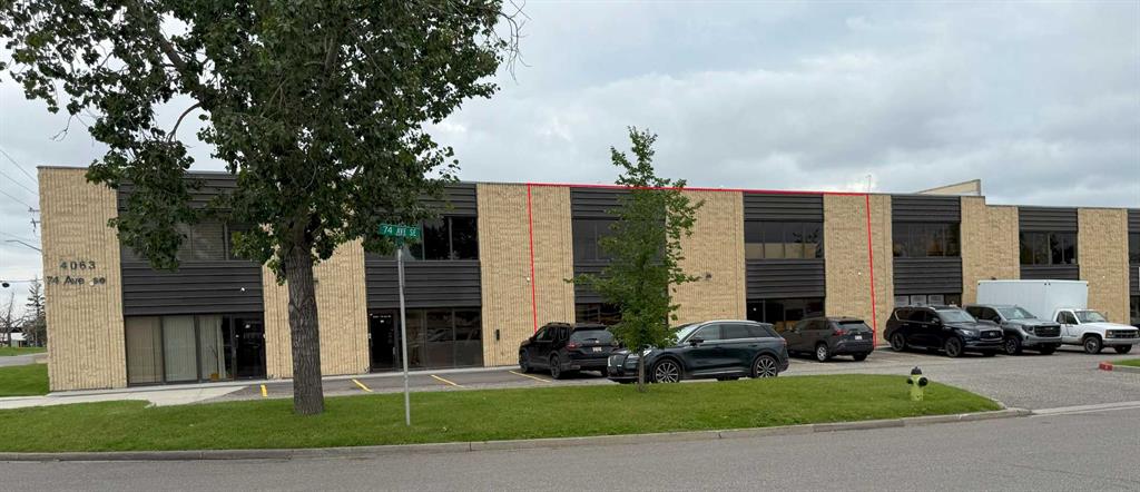 Picture of 13, 4063 74 Avenue SE, Calgary Real Estate Listing