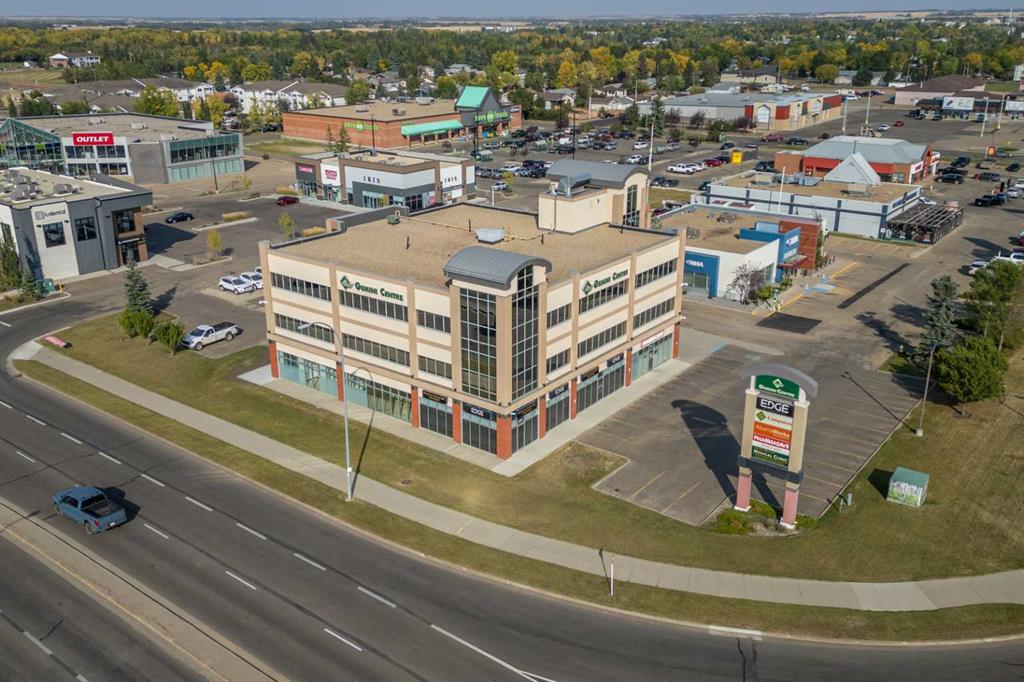 Picture of 6708 48 Avenue , Camrose Real Estate Listing