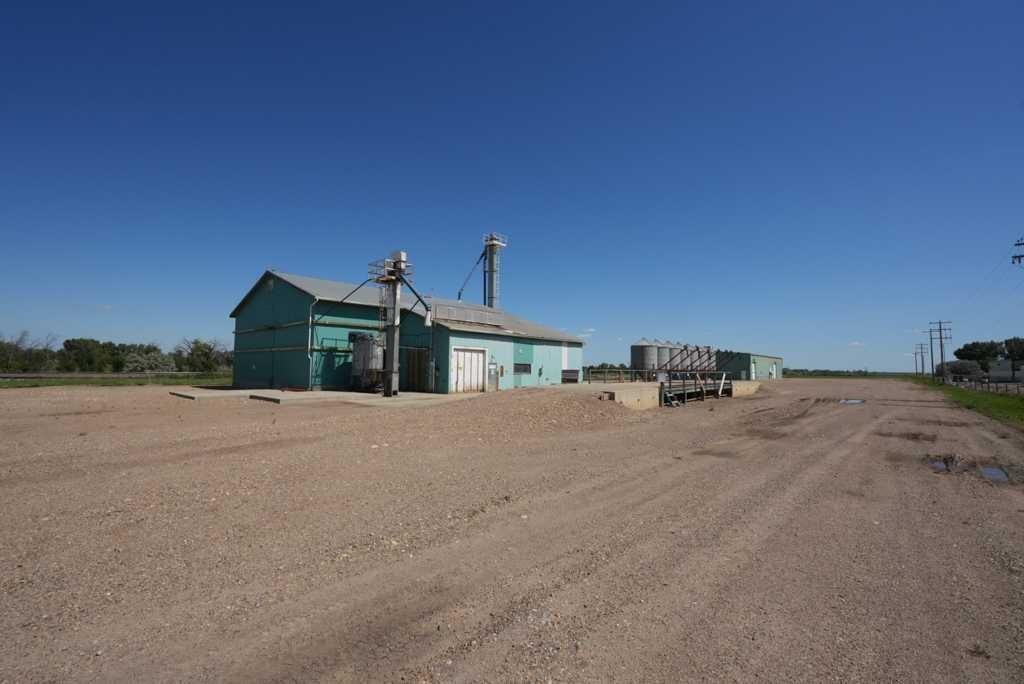 Picture of 184075 7 Street E, Rural Newell, County of Real Estate Listing