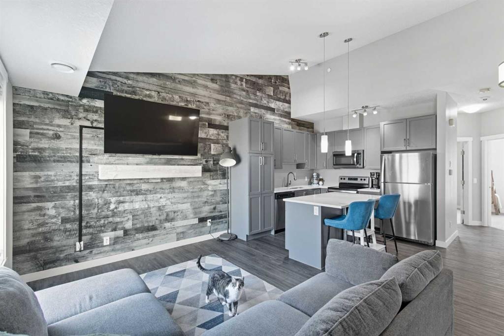 Picture of 263 Livingston Common NE, Calgary Real Estate Listing