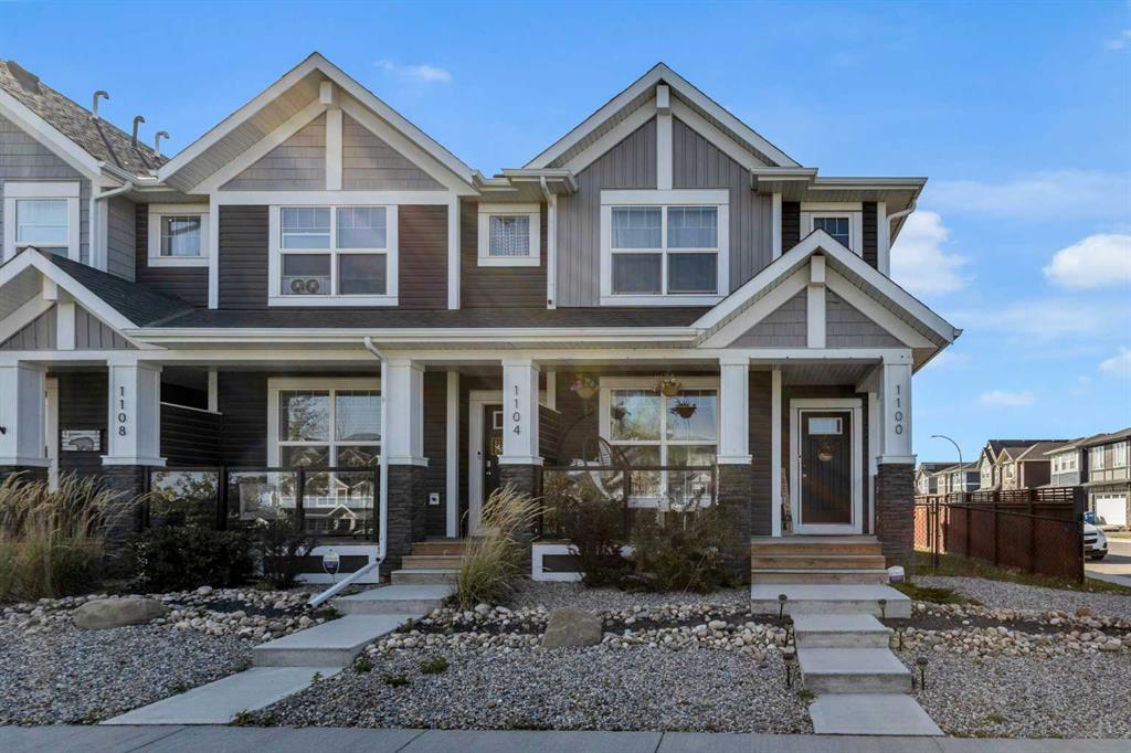 Picture of 1100 Midtown Lane SW, Airdrie Real Estate Listing