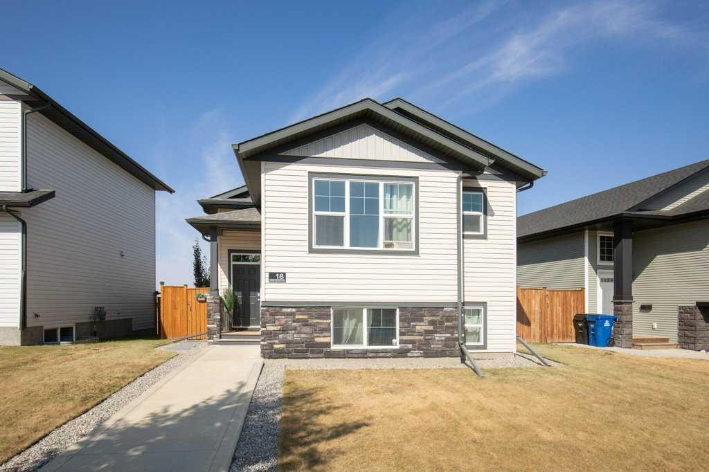 Picture of 18 Aurora Heights Boulevard , Blackfalds Real Estate Listing