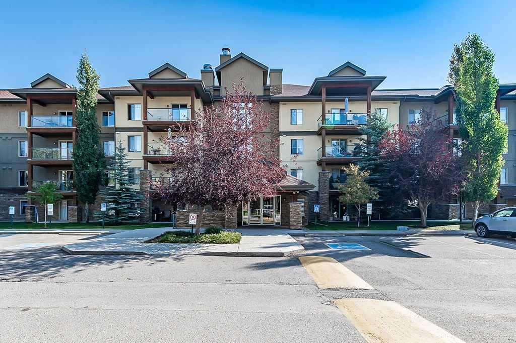 Picture of 2105, 92 Crystal Shores Road , Okotoks Real Estate Listing
