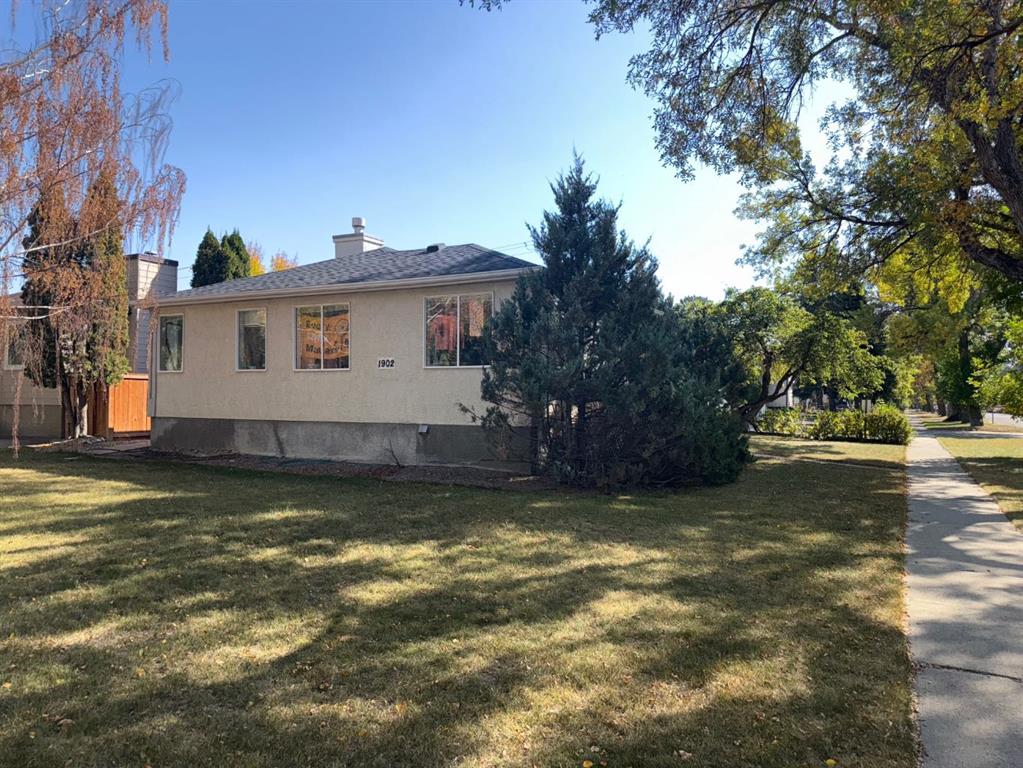 Picture of 1902 9 Avenue S, Lethbridge Real Estate Listing