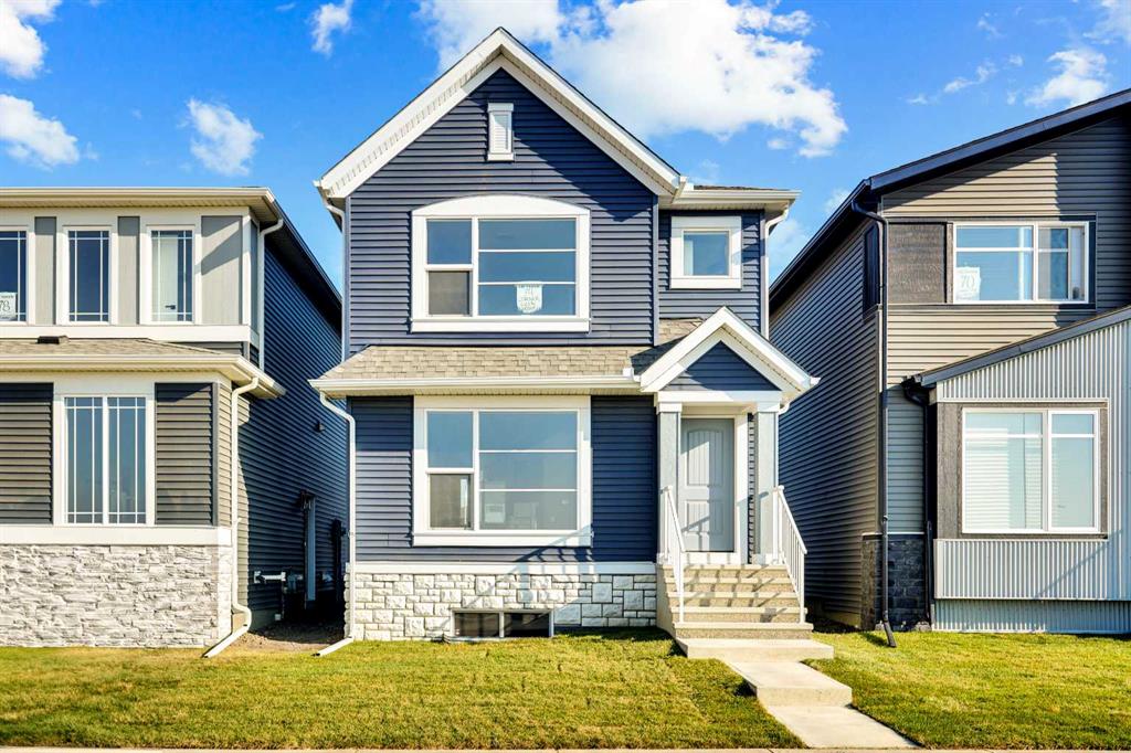 Picture of 74 Corner Glen Grove NE, Calgary Real Estate Listing