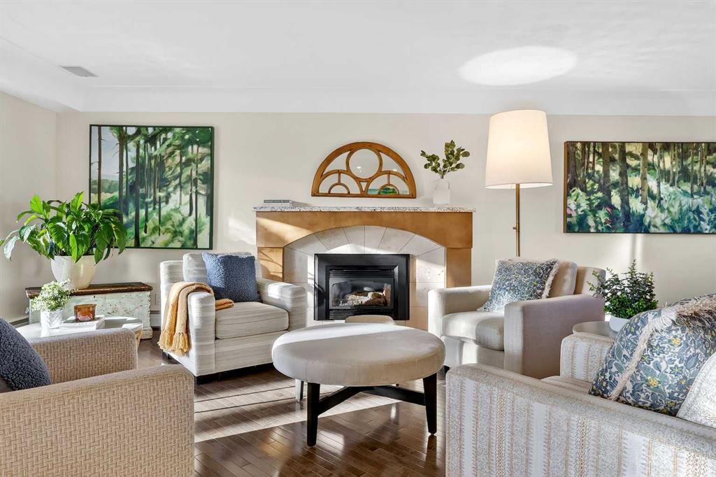 Picture of 1659 St Andrews Place NW, Calgary Real Estate Listing