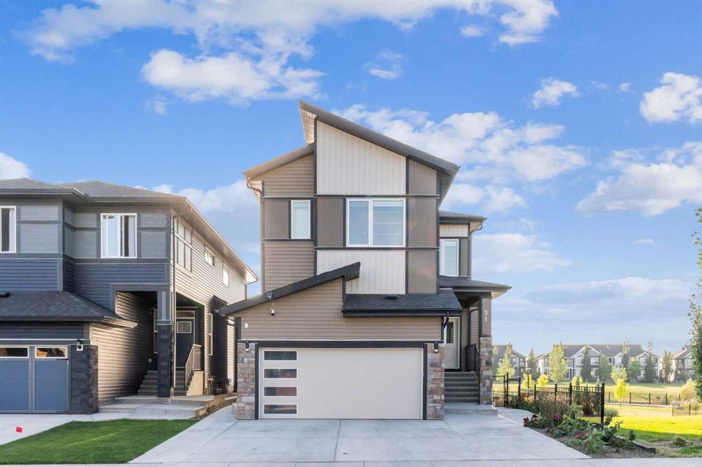 Picture of 51 Midgrove Drive SW, Airdrie Real Estate Listing