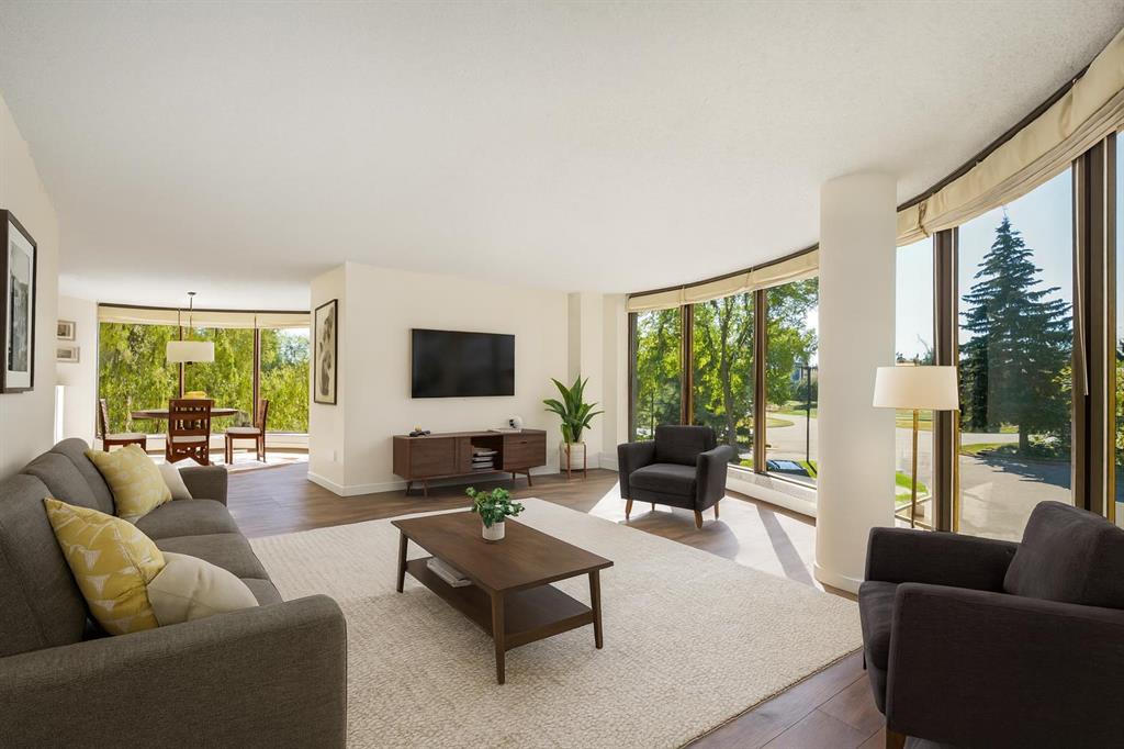 Picture of 221, 20 Coachway Road SW, Calgary Real Estate Listing