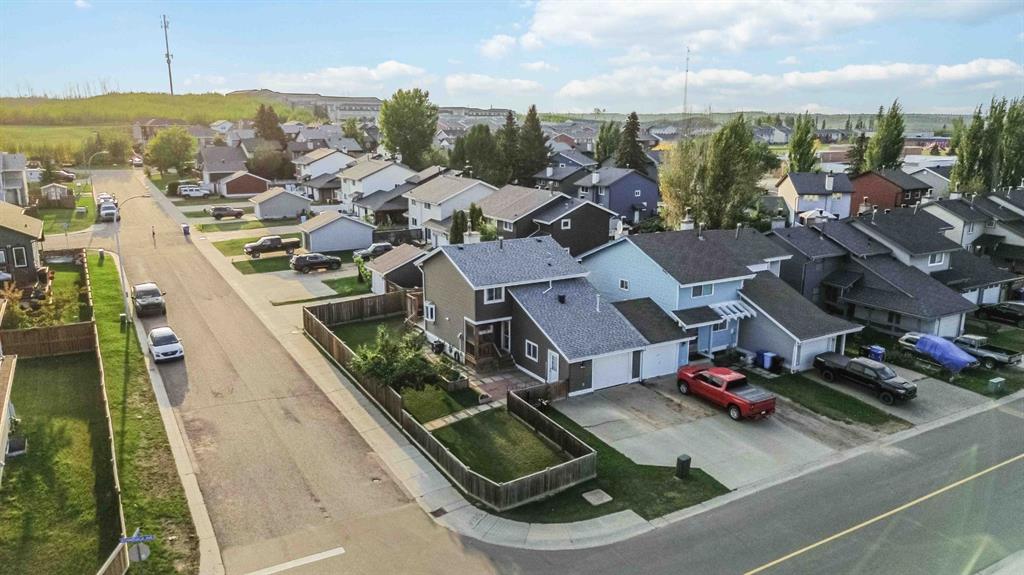 Picture of 219 Athabasca Avenue , Fort McMurray Real Estate Listing