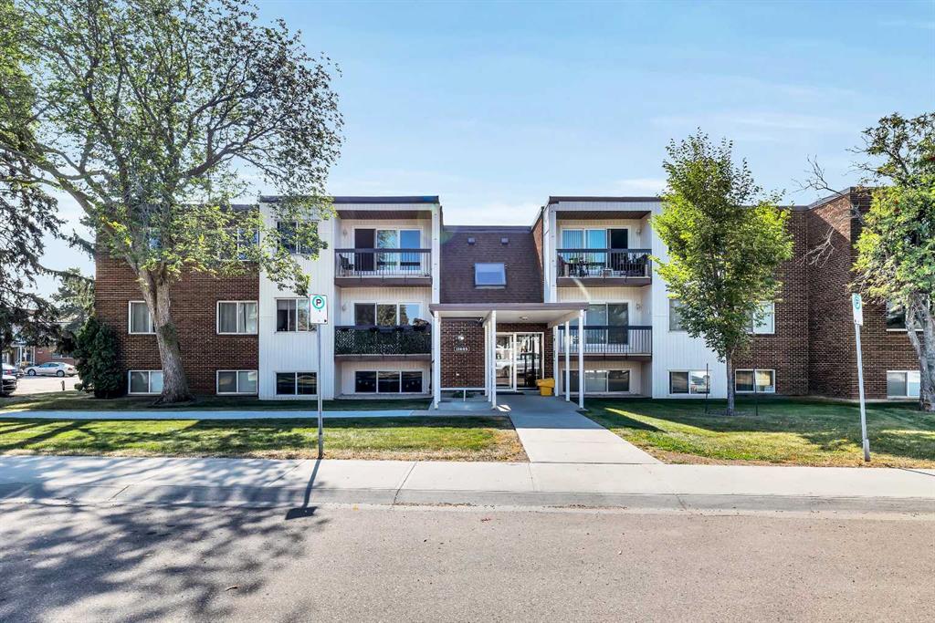 Picture of 303, 11445 41 Avenue NW, Edmonton Real Estate Listing