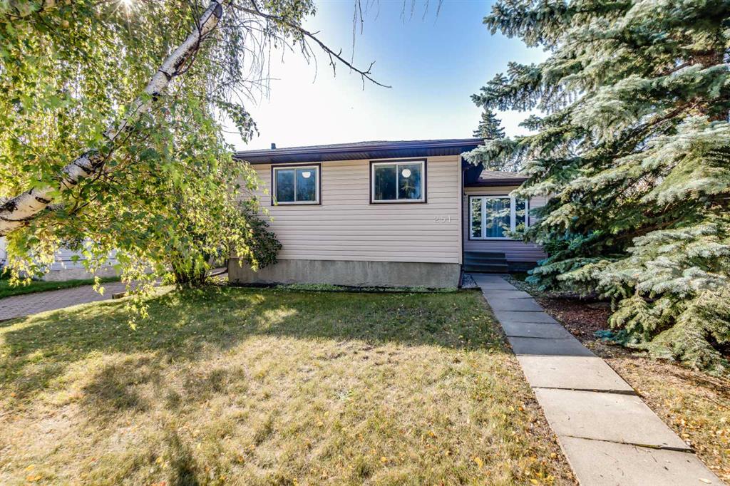 Picture of 251 Pineland Place NE, Calgary Real Estate Listing