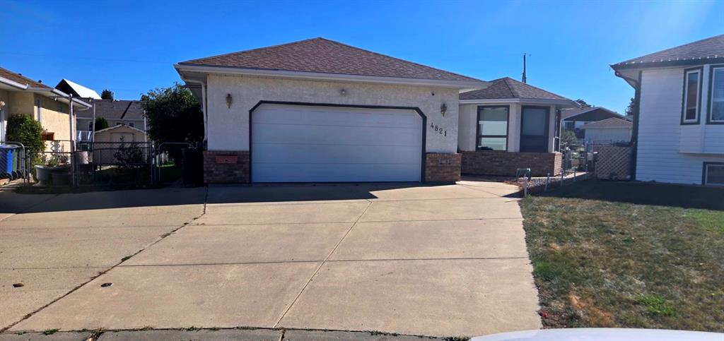Picture of 4821 47 StreetClose , Innisfail Real Estate Listing