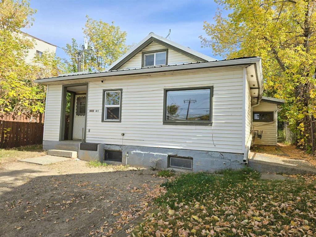 Picture of 9410 98 Street , Peace River Real Estate Listing