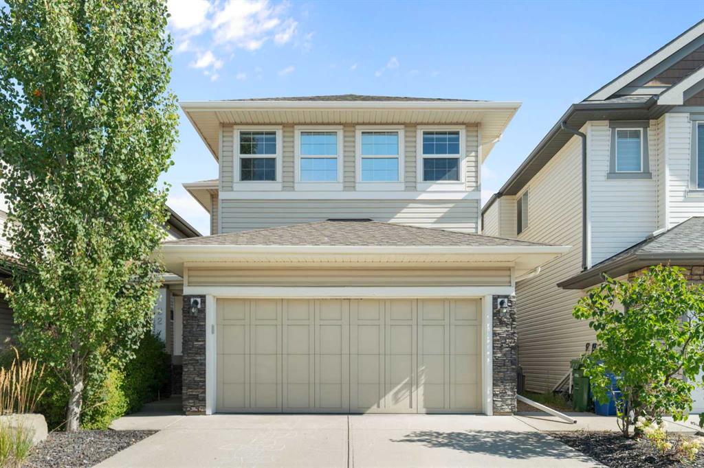 Picture of 22 Hillcrest Street SW, Airdrie Real Estate Listing