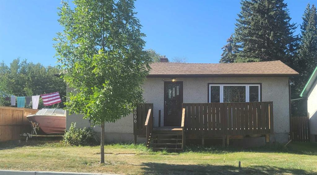 Picture of 5006 53 Street , Sylvan Lake Real Estate Listing