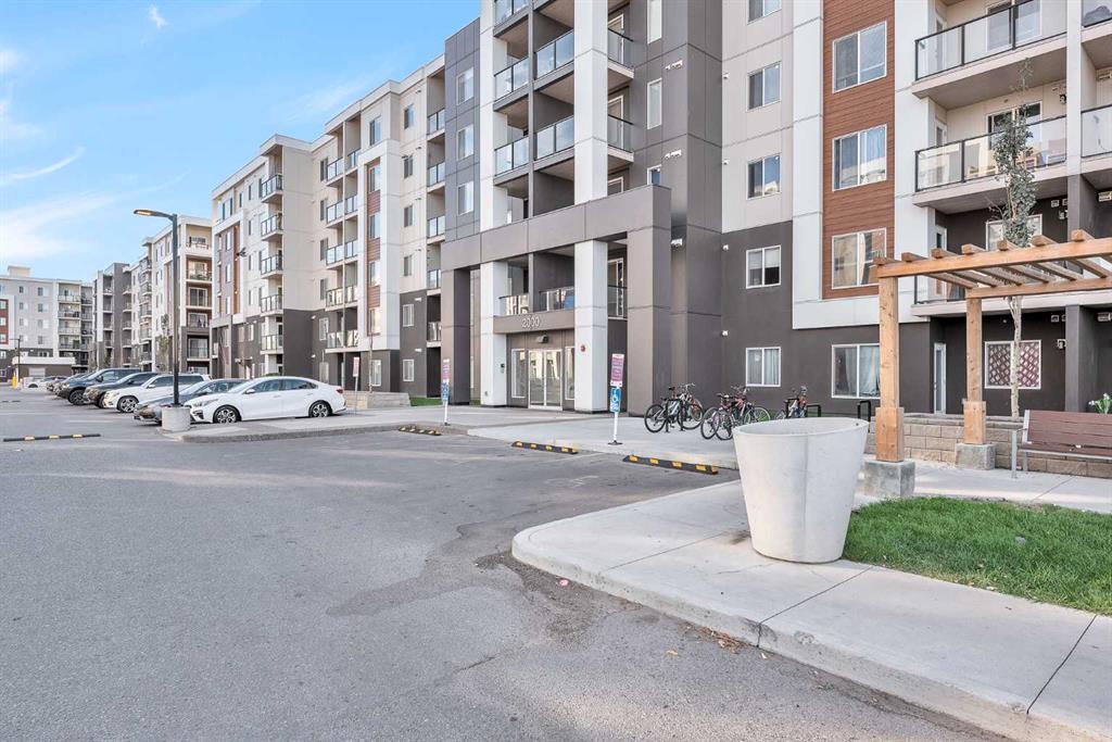 Picture of 2209, 4641 128 Avenue NE, Calgary Real Estate Listing