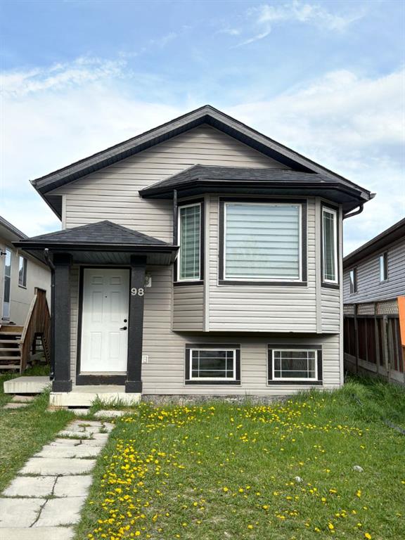 Picture of 98 Tarawood Road NE, Calgary Real Estate Listing