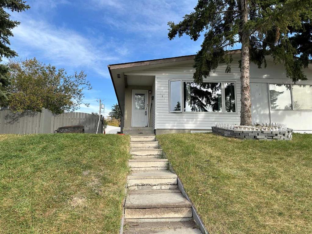 Picture of 121 Huntford Close NE, Calgary Real Estate Listing