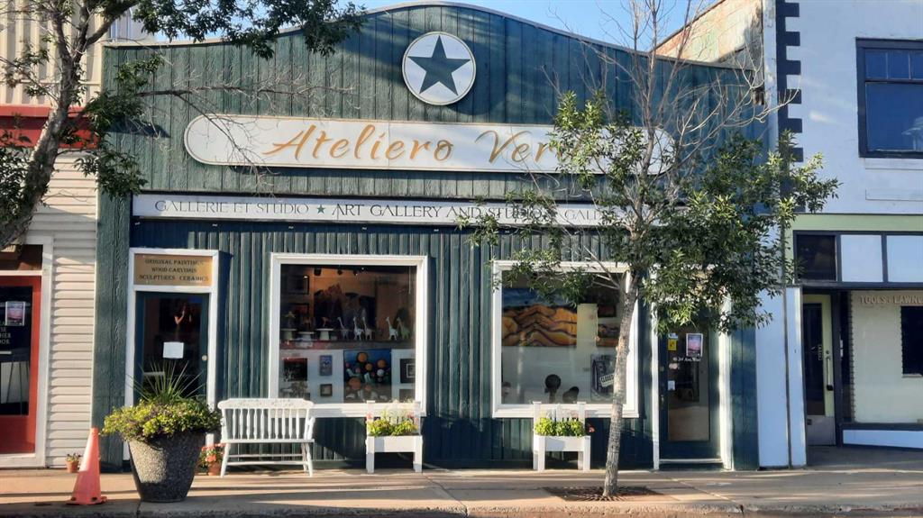 Picture of 40 3 Avenue W, Drumheller Real Estate Listing