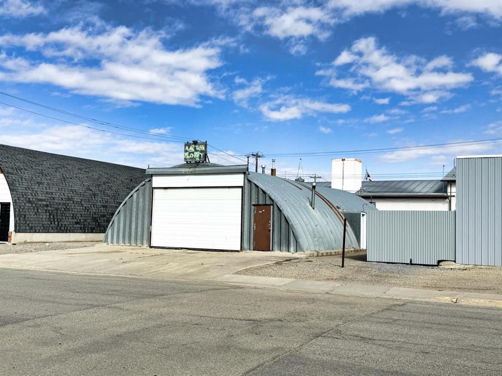 Picture of 4830 51 Street , Olds Real Estate Listing