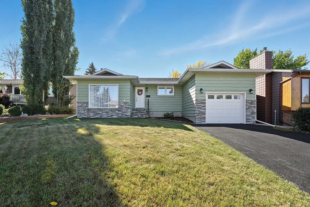 Picture of 5215 38 StreetCrescent , Innisfail Real Estate Listing