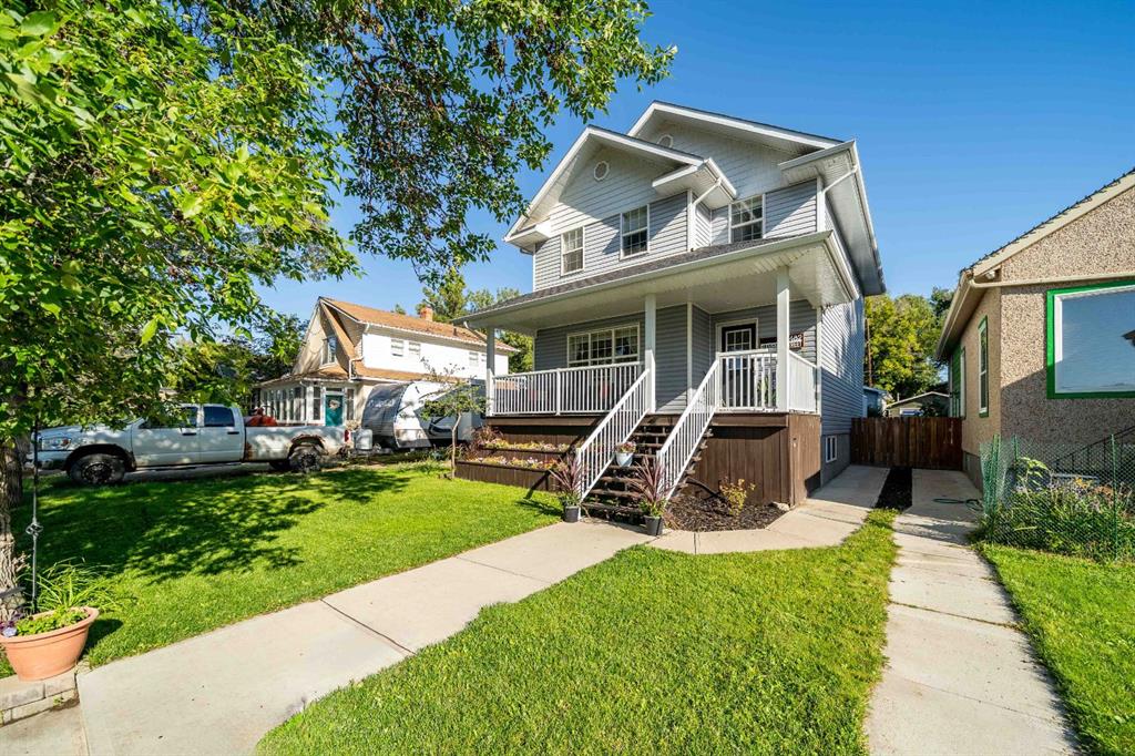 Picture of 482 11 Street SE, Medicine Hat Real Estate Listing