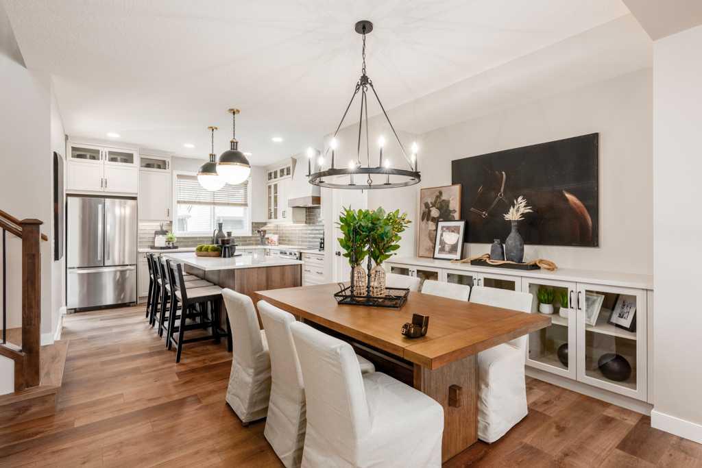 Picture of 292 Rangeview Way SE, Calgary Real Estate Listing