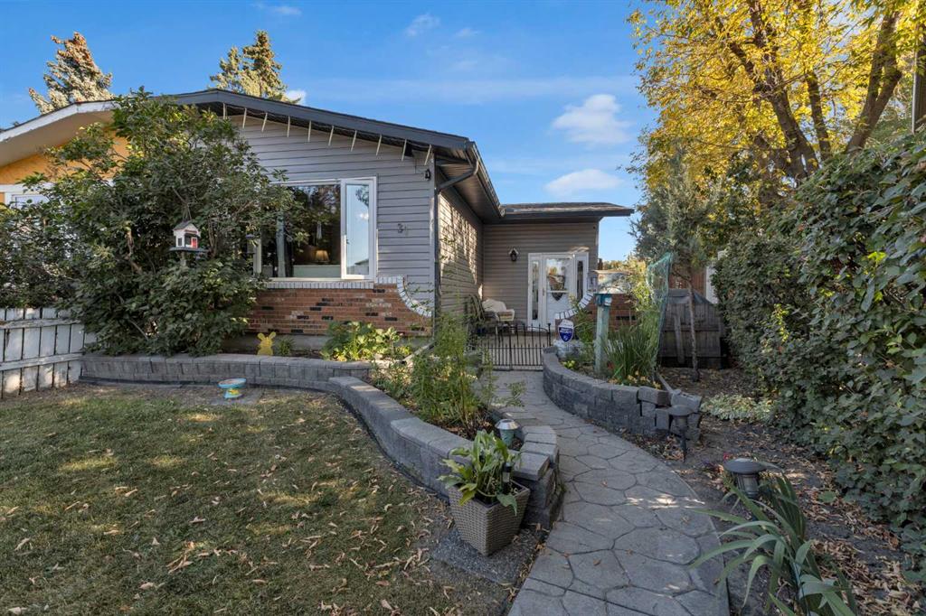 Picture of 31 Rundlelawn Court NE, Calgary Real Estate Listing