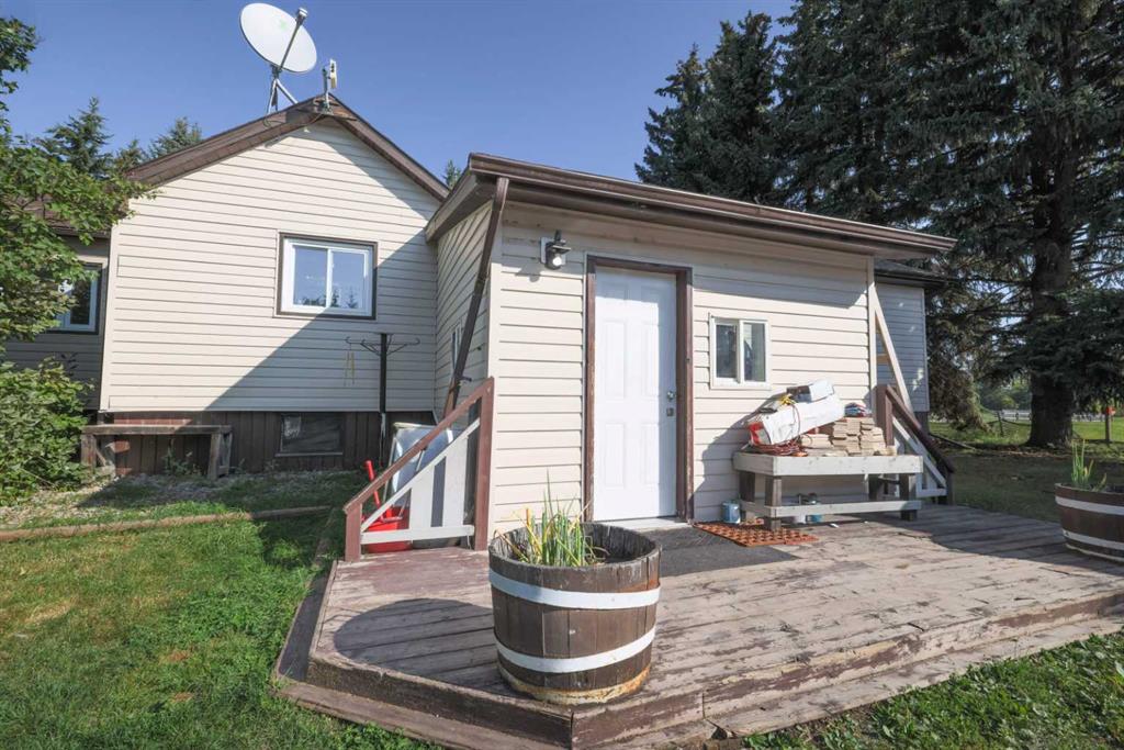Picture of 3432 Township Rd 360  , Rural Red Deer County Real Estate Listing