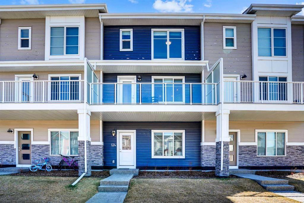 Picture of 124 Savanna Street NE, Calgary Real Estate Listing