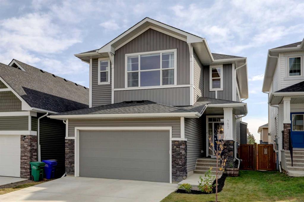 Picture of 487 Rivercrest Road , Cochrane Real Estate Listing
