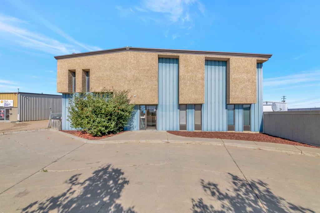 Picture of 5106 63 Street , Lloydminster Real Estate Listing