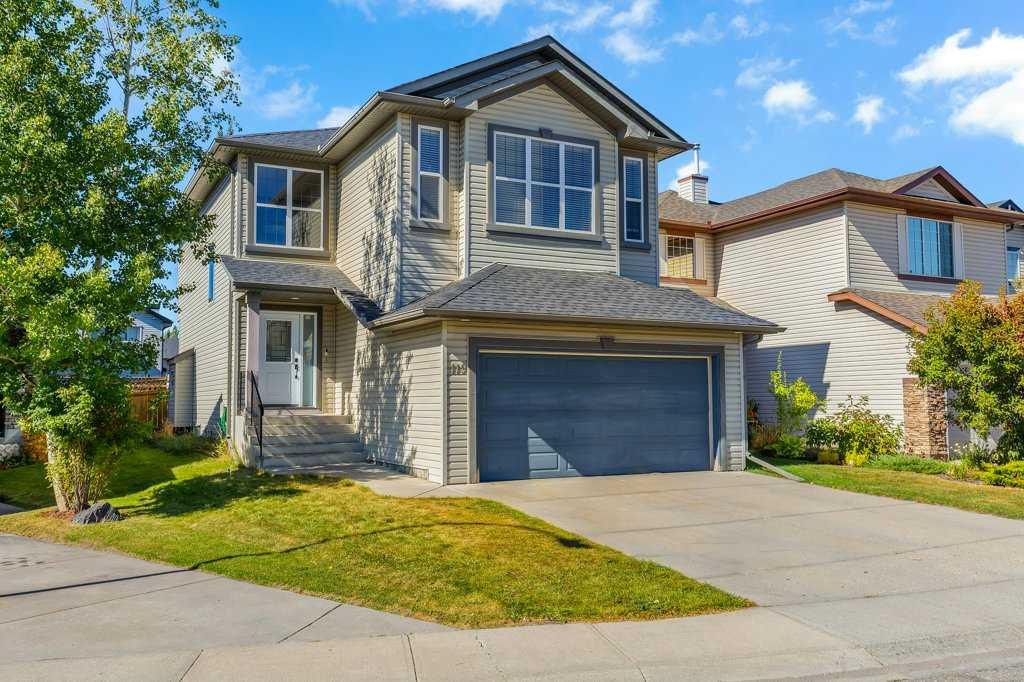 Picture of 119 Valley Stream Circle NW, Calgary Real Estate Listing