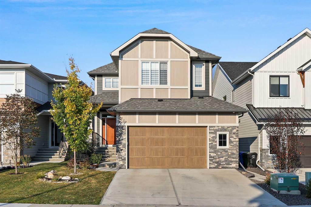 Picture of 34 Coach Ridge Point SW, Calgary Real Estate Listing