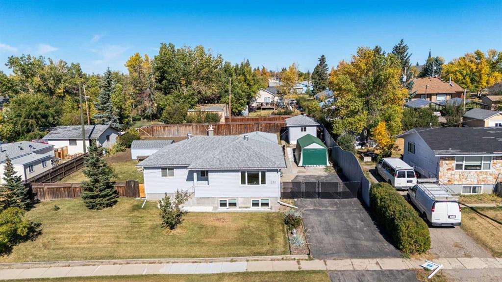 Picture of 230 Frederick Avenue W, Standard Real Estate Listing