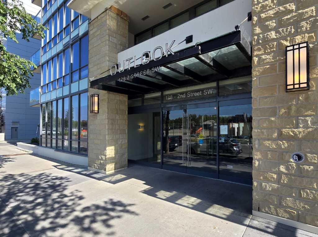 Picture of 404, 128 2 Street SW, Calgary Real Estate Listing