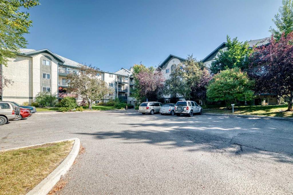 Picture of 105, 21 Dover Point SE, Calgary Real Estate Listing