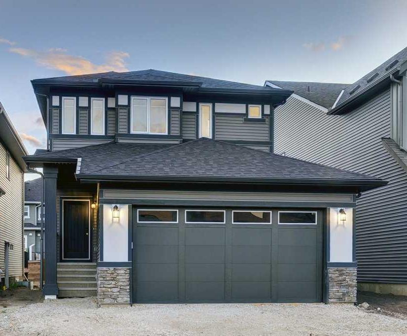 Picture of 891 Langholm Drive SE, Airdrie Real Estate Listing