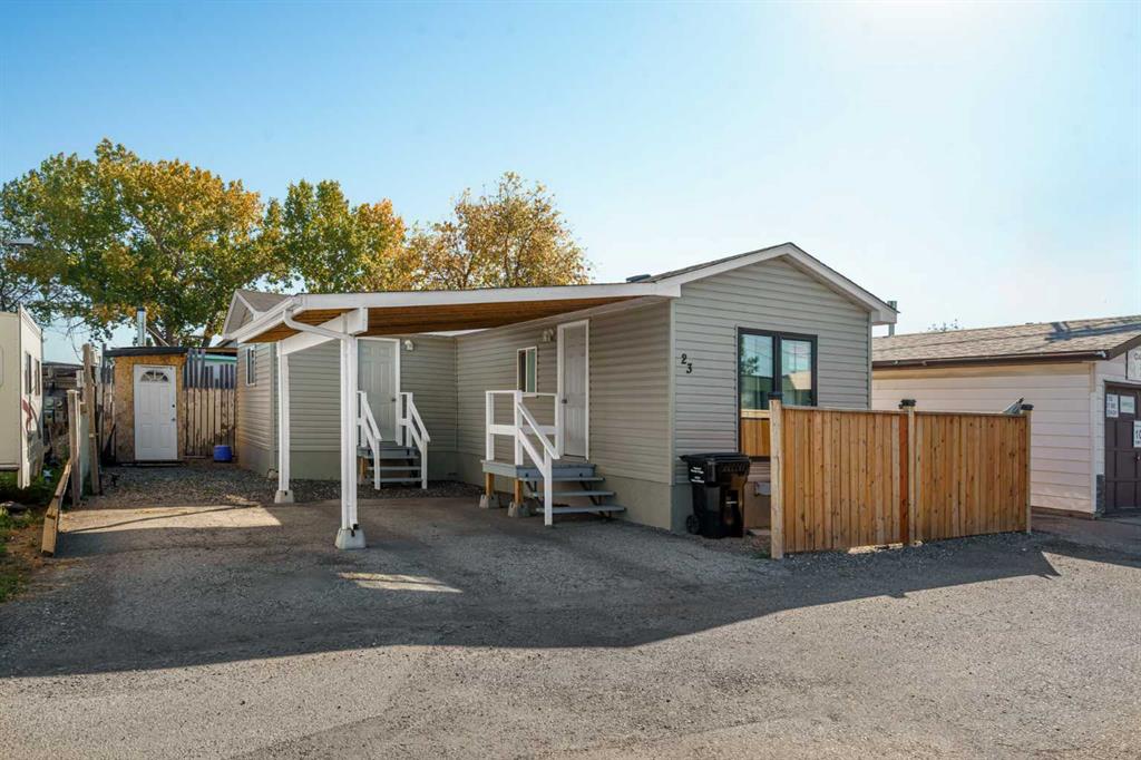 Picture of 23, 2106 50 Street SE, Calgary Real Estate Listing