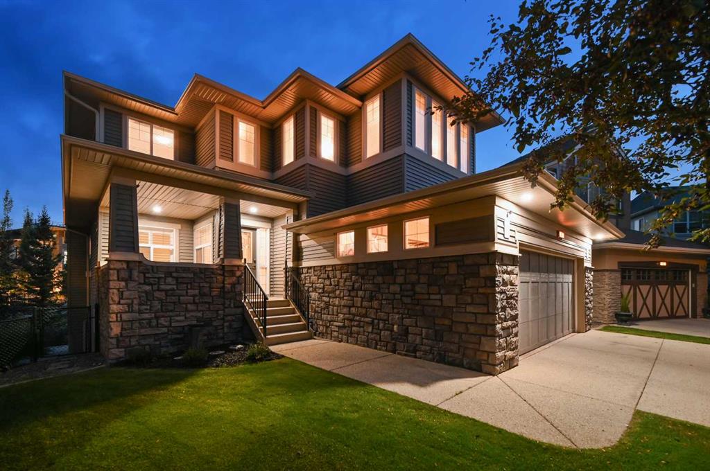 Picture of 147 Coopers Hill SW, Airdrie Real Estate Listing