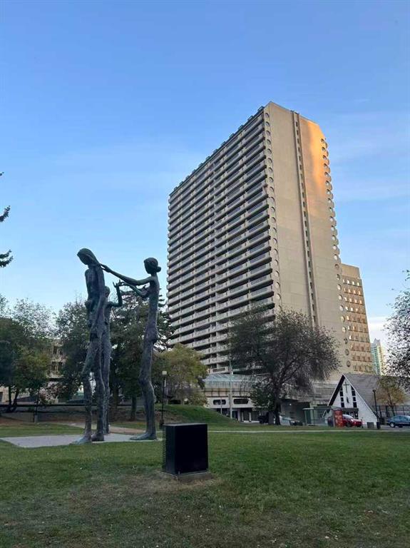 Picture of 1704, 221 6 Avenue SE, Calgary Real Estate Listing