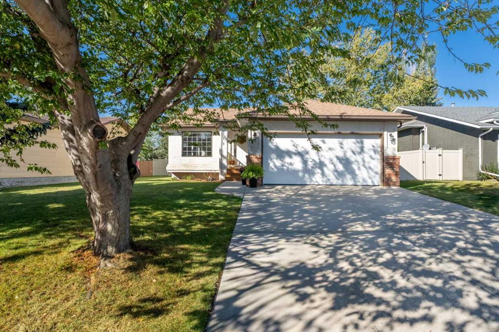 Picture of 111 Allen Rise , Vulcan Real Estate Listing