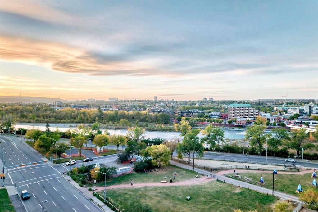 Picture of 1004, 1025 5 Avenue SW, Calgary Real Estate Listing