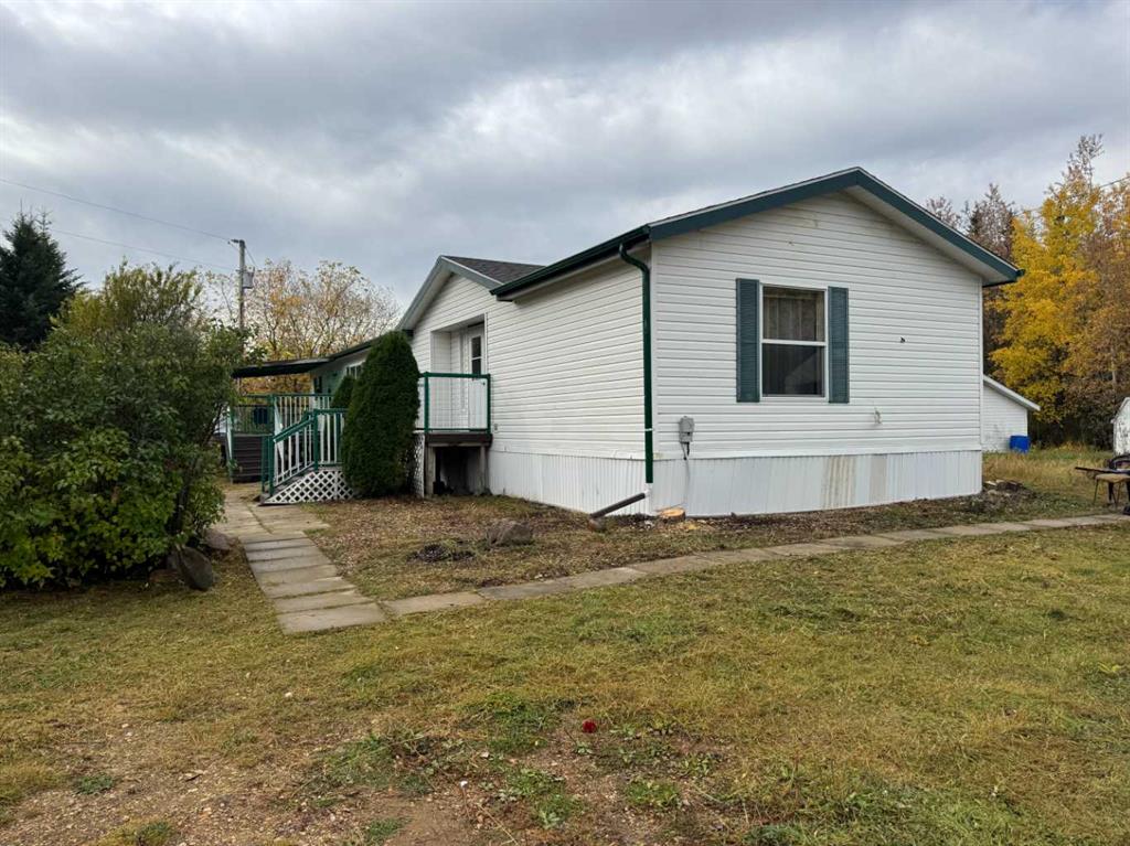 Picture of 21009 Township Road 684  , Chisholm Real Estate Listing